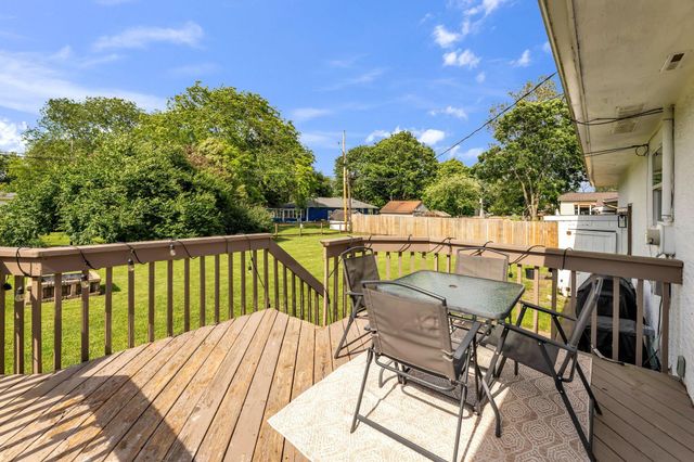 2654 Youngs Grove Road, Columbus, OH 43231