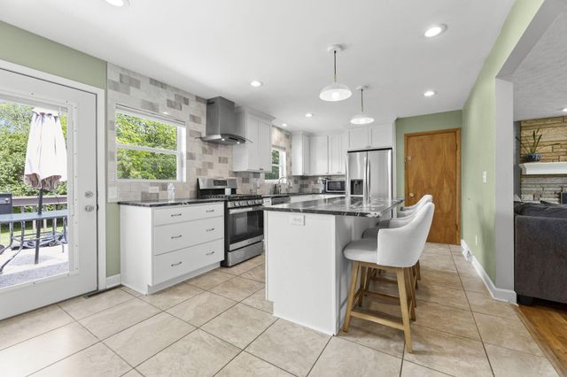 2654 Youngs Grove Road, Columbus, OH 43231