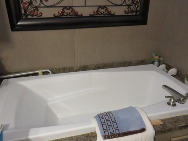 12715 Aspen Drive, Pinehurst, TX 77362