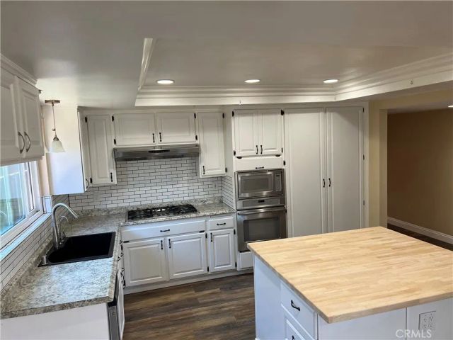 3058 Madison Avenue, Costa Mesa, CA 92626