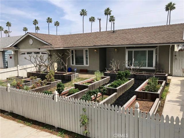 3058 Madison Avenue, Costa Mesa, CA 92626