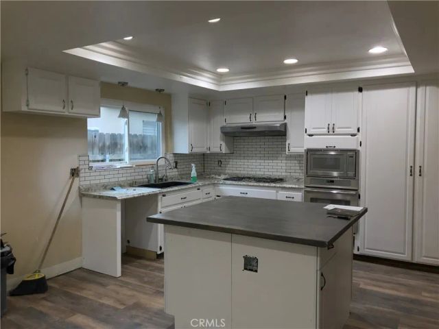 3058 Madison Avenue, Costa Mesa, CA 92626