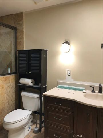 3058 Madison Avenue, Costa Mesa, CA 92626