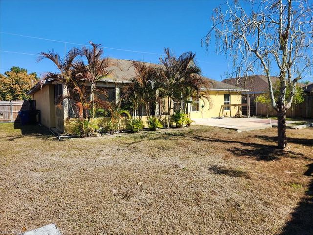 245 David AVE, Lehigh Acres, FL 33936