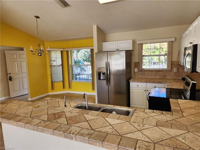 245 David AVE, Lehigh Acres, FL 33936