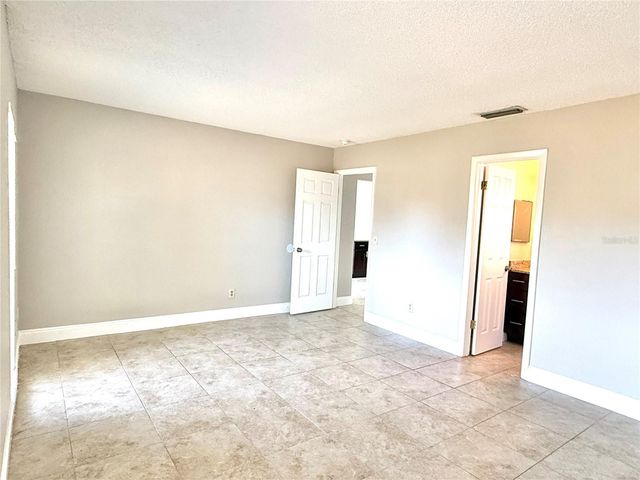 606 SANDY CREEK DRIVE, Brandon, FL 33511