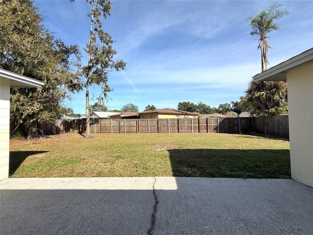 606 SANDY CREEK DRIVE, Brandon, FL 33511
