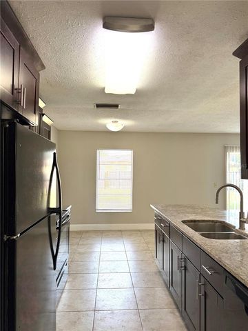 606 SANDY CREEK DRIVE, Brandon, FL 33511