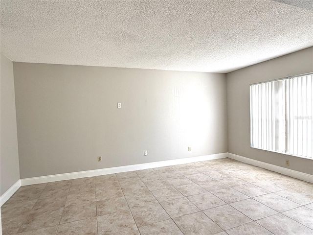 606 SANDY CREEK DRIVE, Brandon, FL 33511