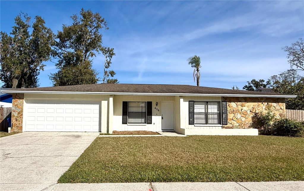 606 SANDY CREEK DRIVE, Brandon, FL 33511