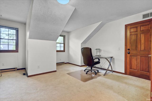15830 Ashville Lane, Granger, IN 46530