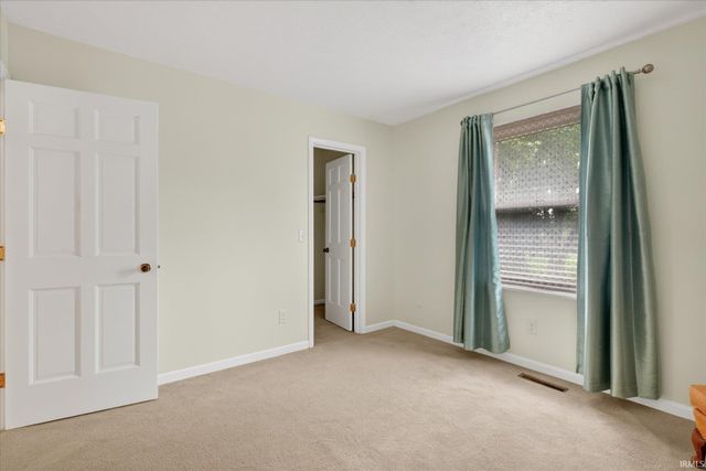 15830 Ashville Lane, Granger, IN 46530