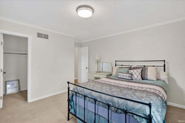 15830 Ashville Lane, Granger, IN 46530