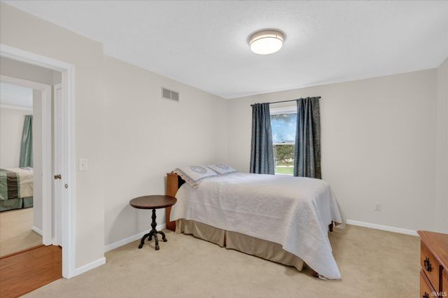 15830 Ashville Lane, Granger, IN 46530