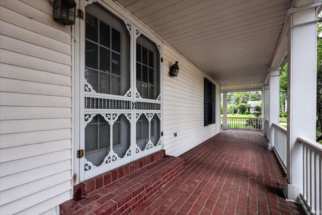 15830 Ashville Lane, Granger, IN 46530