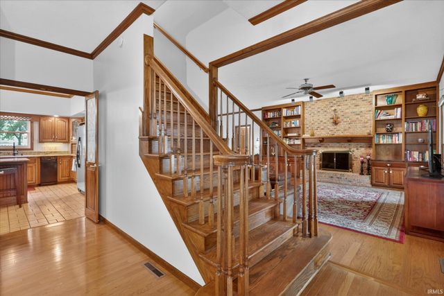 15830 Ashville Lane, Granger, IN 46530