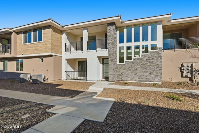 2121 W SONORAN DESERT Drive 115, Phoenix, AZ 85085