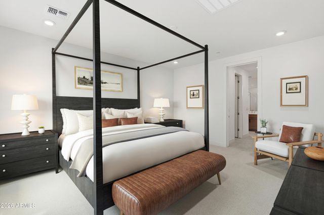 2121 W SONORAN DESERT Drive 115, Phoenix, AZ 85085