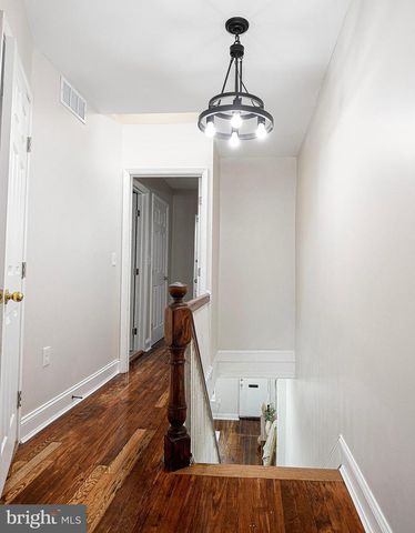 422 ILCHESTER AVE, Baltimore, MD 21218