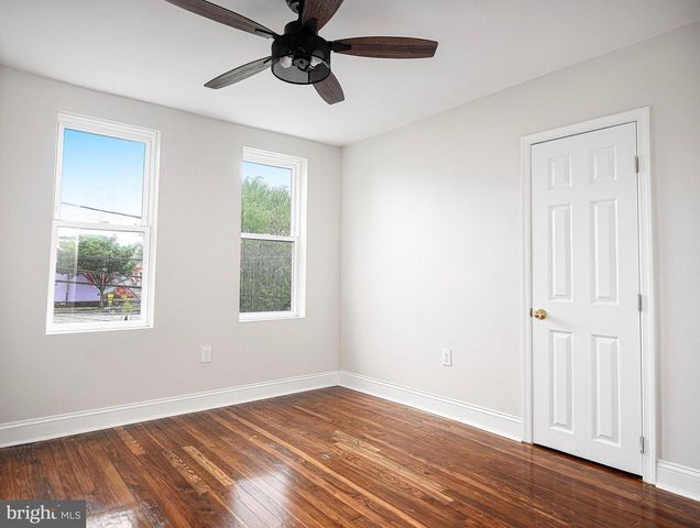 422 ILCHESTER AVE, Baltimore, MD 21218
