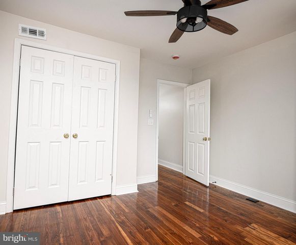 422 ILCHESTER AVE, Baltimore, MD 21218