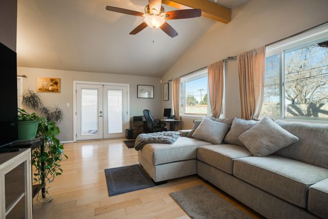 9013 Menaul Boulevard NE, Albuquerque, NM 87112