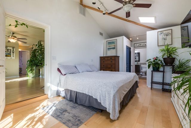 9013 Menaul Boulevard NE, Albuquerque, NM 87112