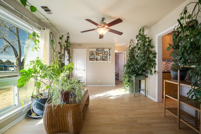 9013 Menaul Boulevard NE, Albuquerque, NM 87112