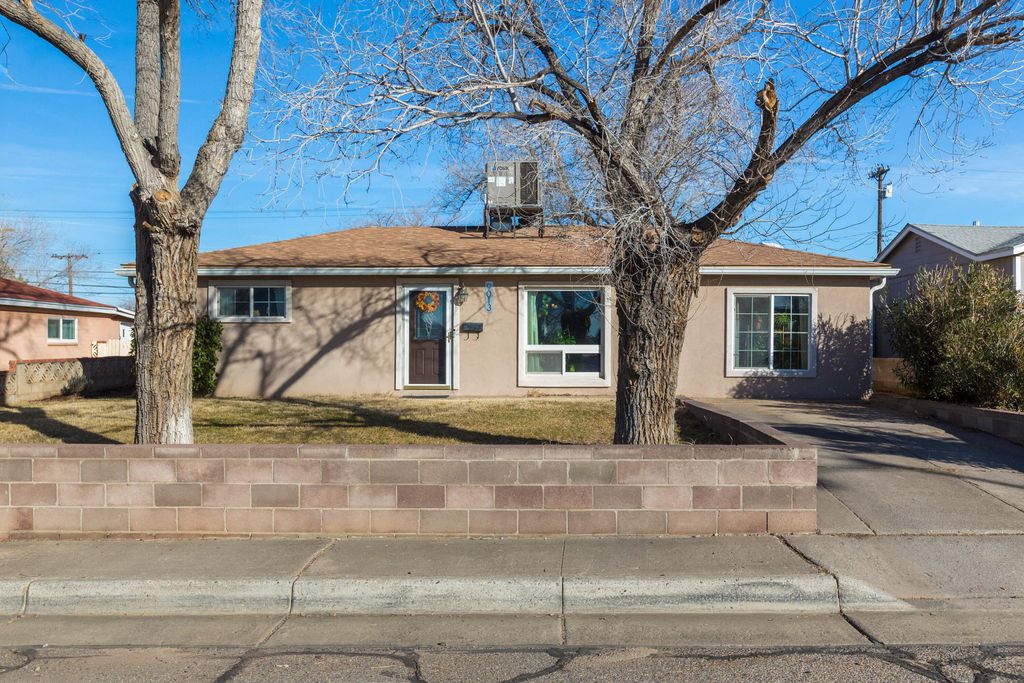 9013 Menaul Boulevard NE, Albuquerque, NM 87112