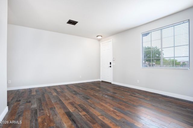 12217 W DALEY Lane, Sun City, AZ 85373