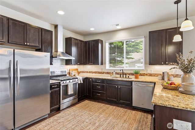5495 Razor Peak Drive, Mount Vernon, WA 98273