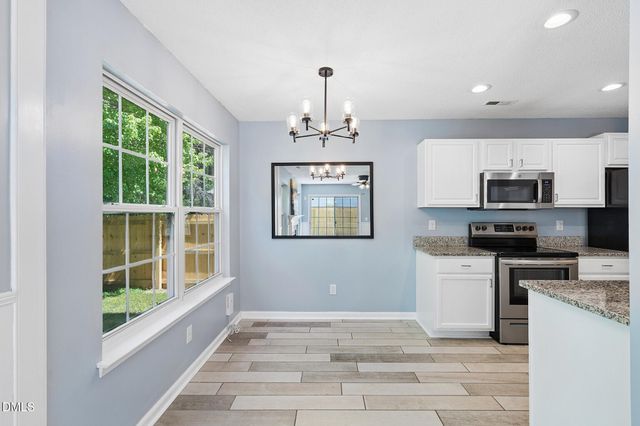 260 Adefield Lane, Holly Springs, NC 27540