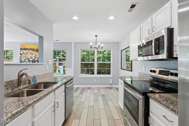 260 Adefield Lane, Holly Springs, NC 27540