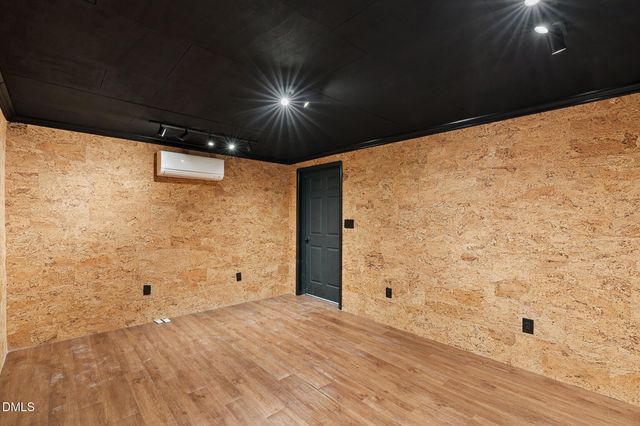 260 Adefield Lane, Holly Springs, NC 27540