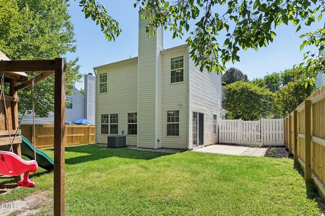 260 Adefield Lane, Holly Springs, NC 27540