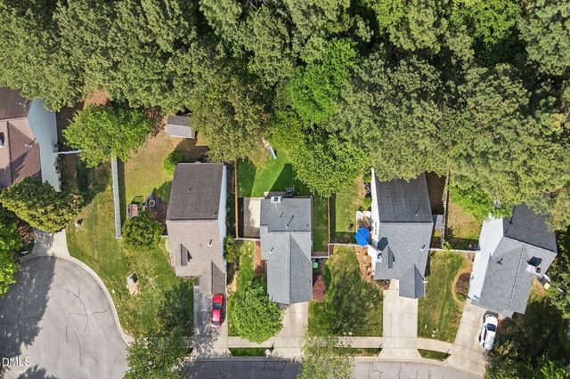 260 Adefield Lane, Holly Springs, NC 27540