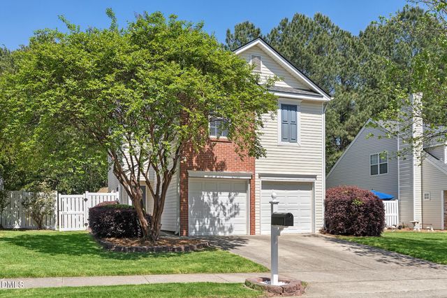 260 Adefield Lane, Holly Springs, NC 27540