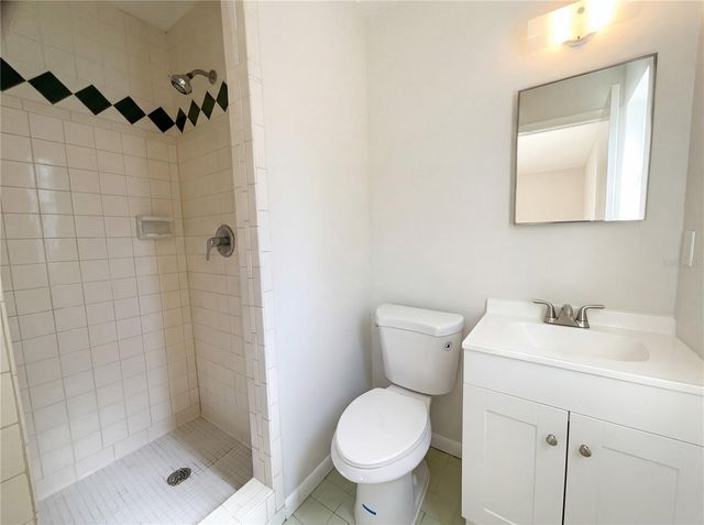 8 BAHIA COURT LOOP, Ocala, FL 34472