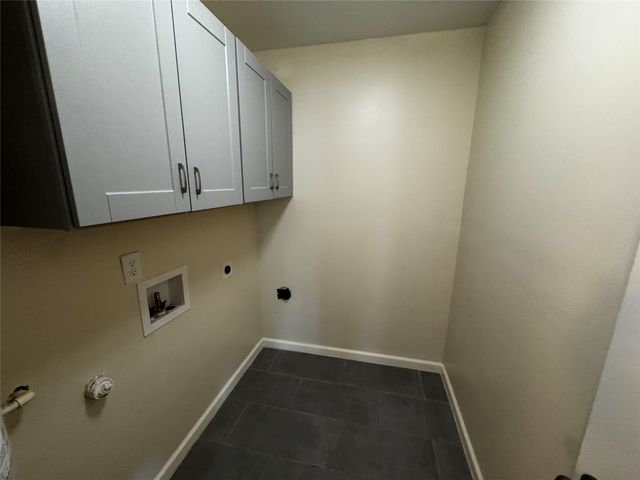 923 Green Castle Drive, Dallas, TX 75232