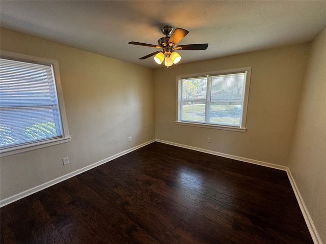 923 Green Castle Drive, Dallas, TX 75232