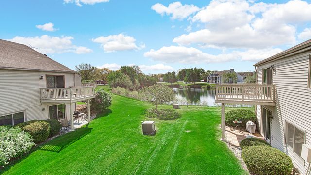 975 Millpond Road N, Valparaiso, IN 46385