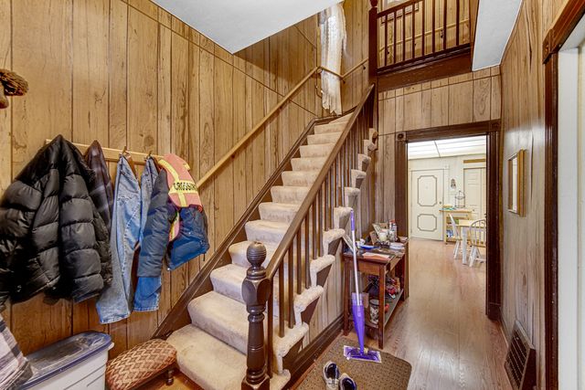 12815 Lincoln Street, Blue Island, IL 60406