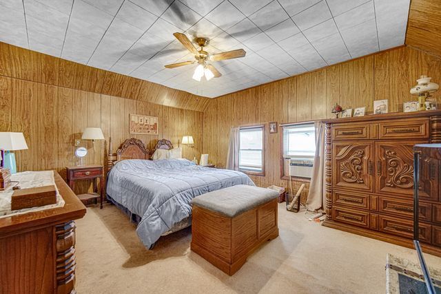 12815 Lincoln Street, Blue Island, IL 60406