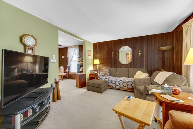 12815 Lincoln Street, Blue Island, IL 60406