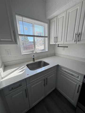 8463 NW 4th Ct 8463, Miami, FL 33150