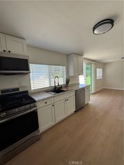 1734 Prospect Ave B, Hermosa Beach, CA 90254