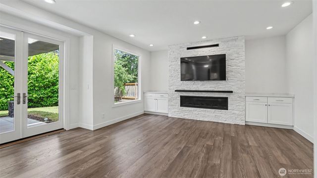 25506 SE 41st Lane, Sammamish, WA 98029