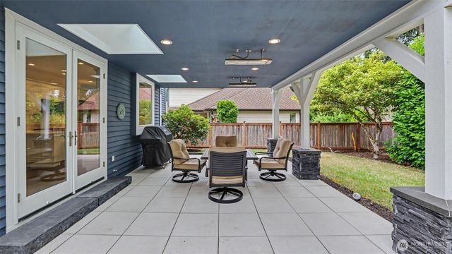 25506 SE 41st Lane, Sammamish, WA 98029