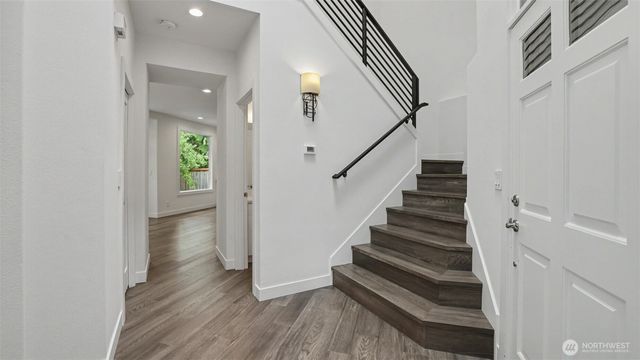 25506 SE 41st Lane, Sammamish, WA 98029
