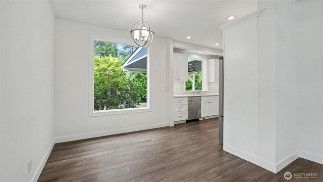 25506 SE 41st Lane, Sammamish, WA 98029